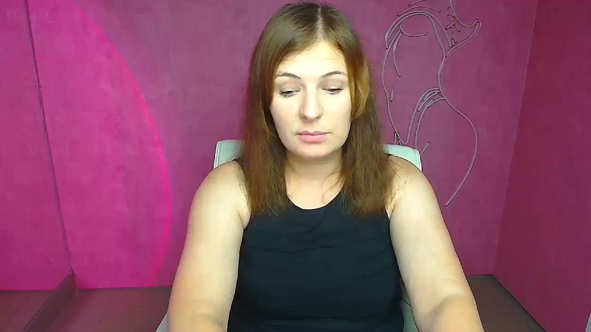 Gallery image thumbnail from Molly_Flowerr's myfreecams stream on, 08/07/2024, 10:13 image 18 of 20