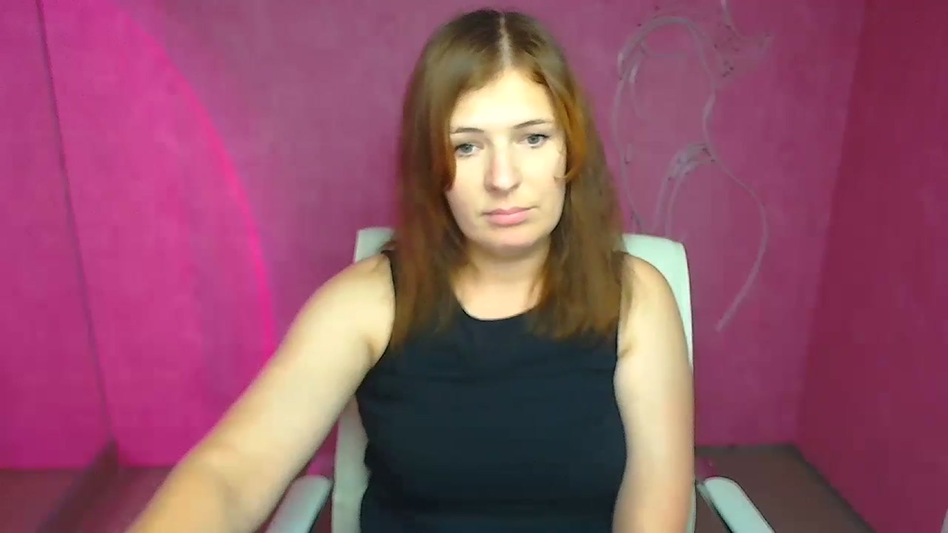 Gallery image thumbnail from Molly_Flowerr's myfreecams stream on, 08/07/2024, 11:09 image 10 of 20
