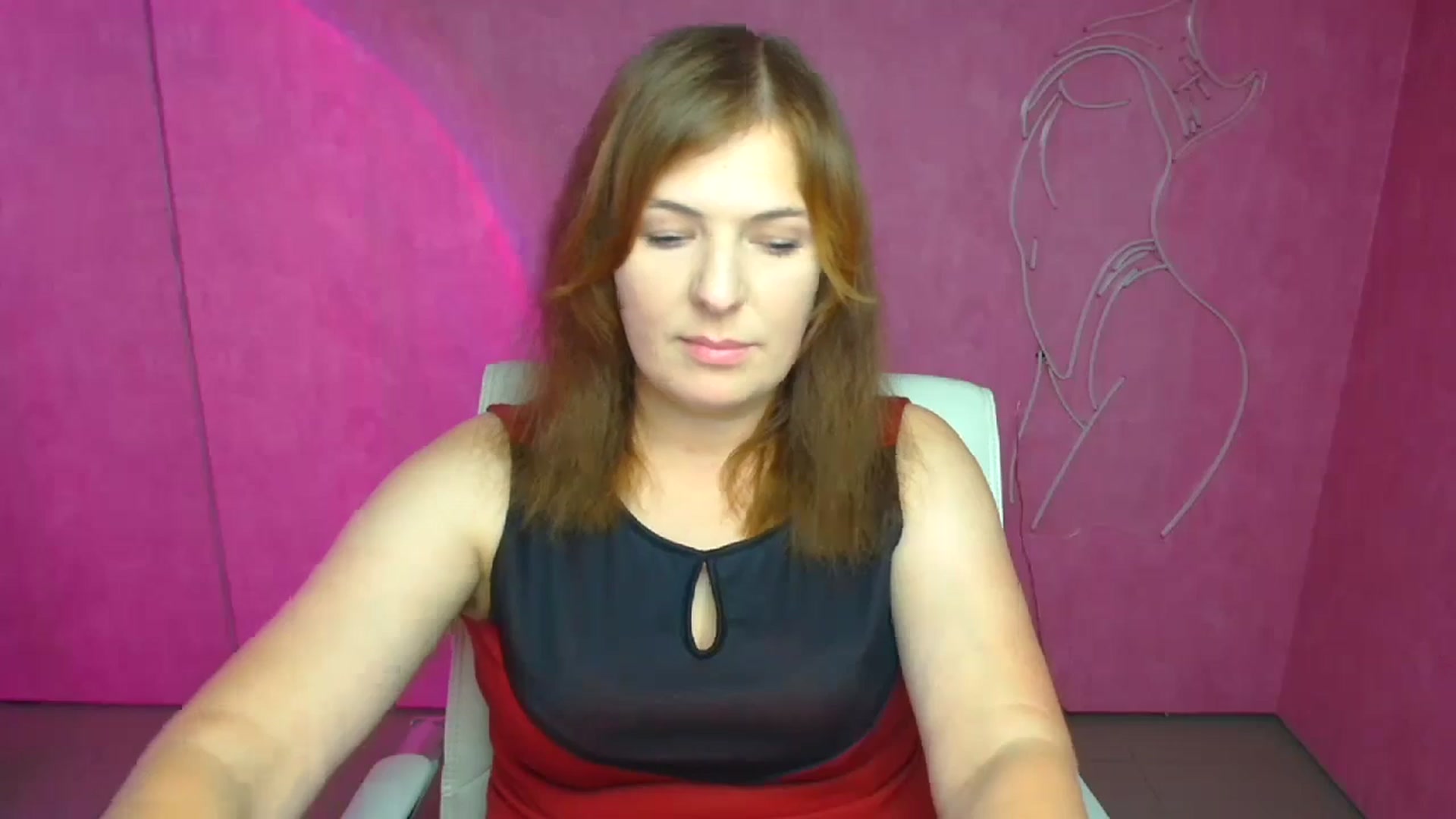 Gallery image thumbnail from Molly_Flowerr's myfreecams stream on, 08/17/2024, 10:53 image 15 of 20