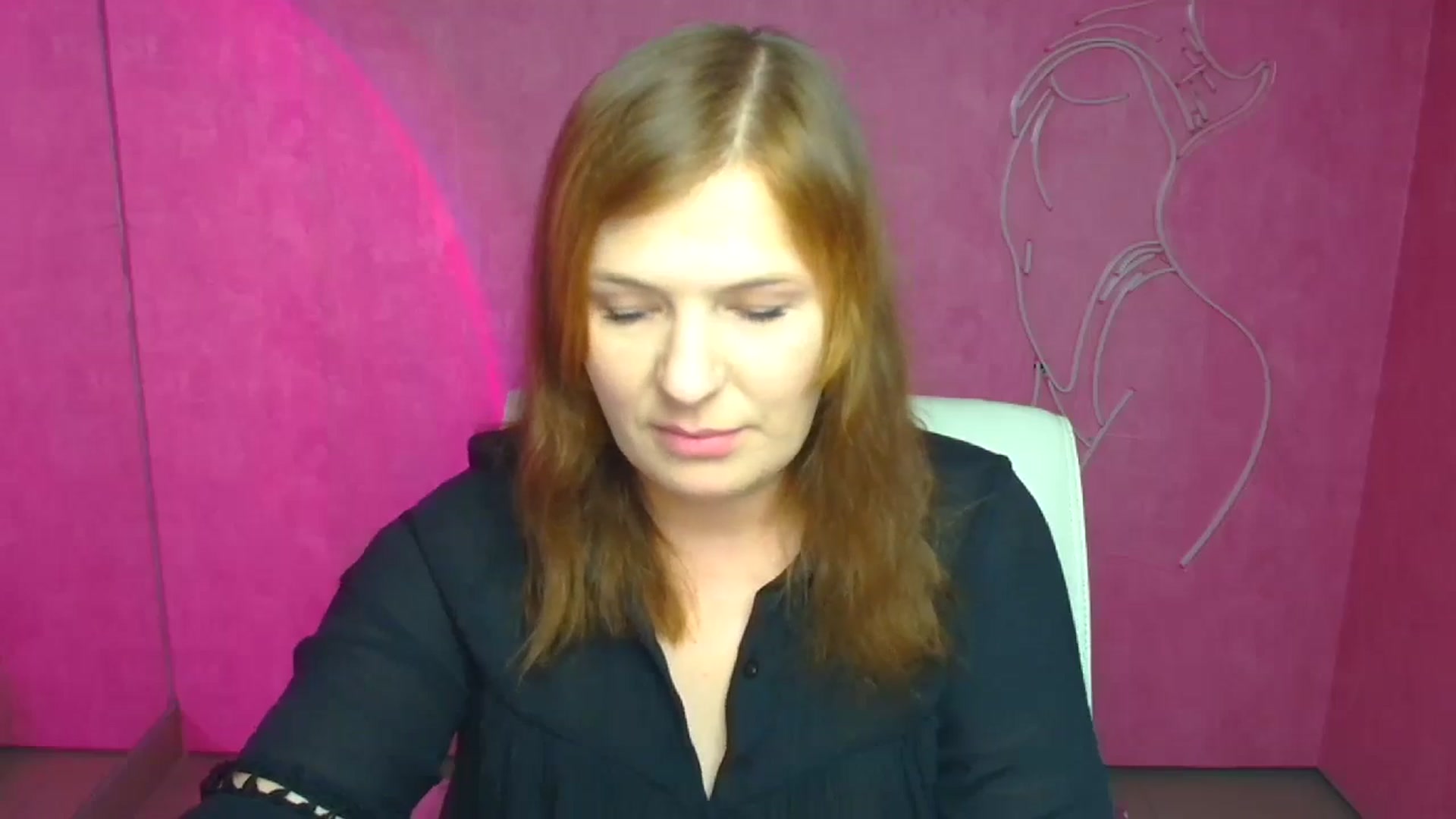 Gallery image thumbnail from Molly_Flowerr's myfreecams stream on, 08/18/2024, 15:06 image 9 of 20
