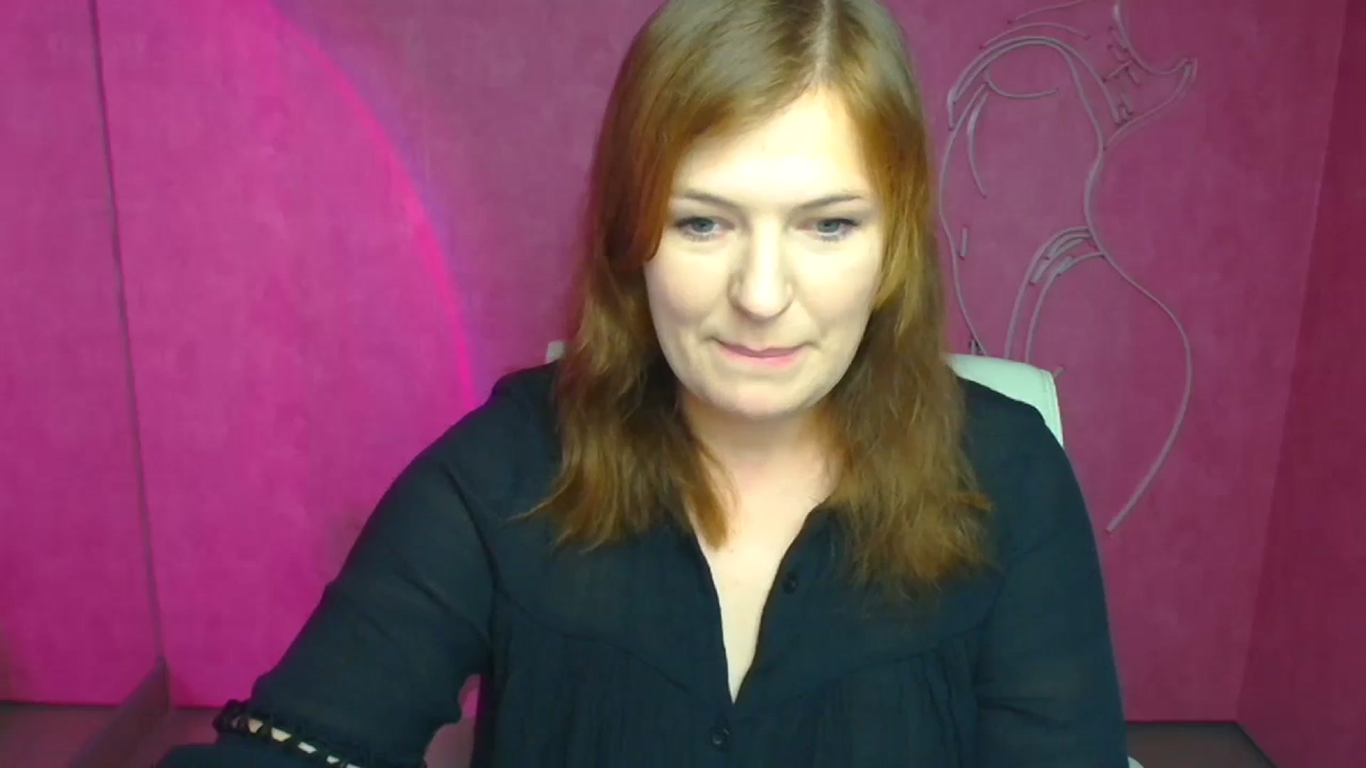 Gallery image thumbnail from Molly_Flowerr's myfreecams stream on, 08/18/2024, 15:06 image 16 of 20