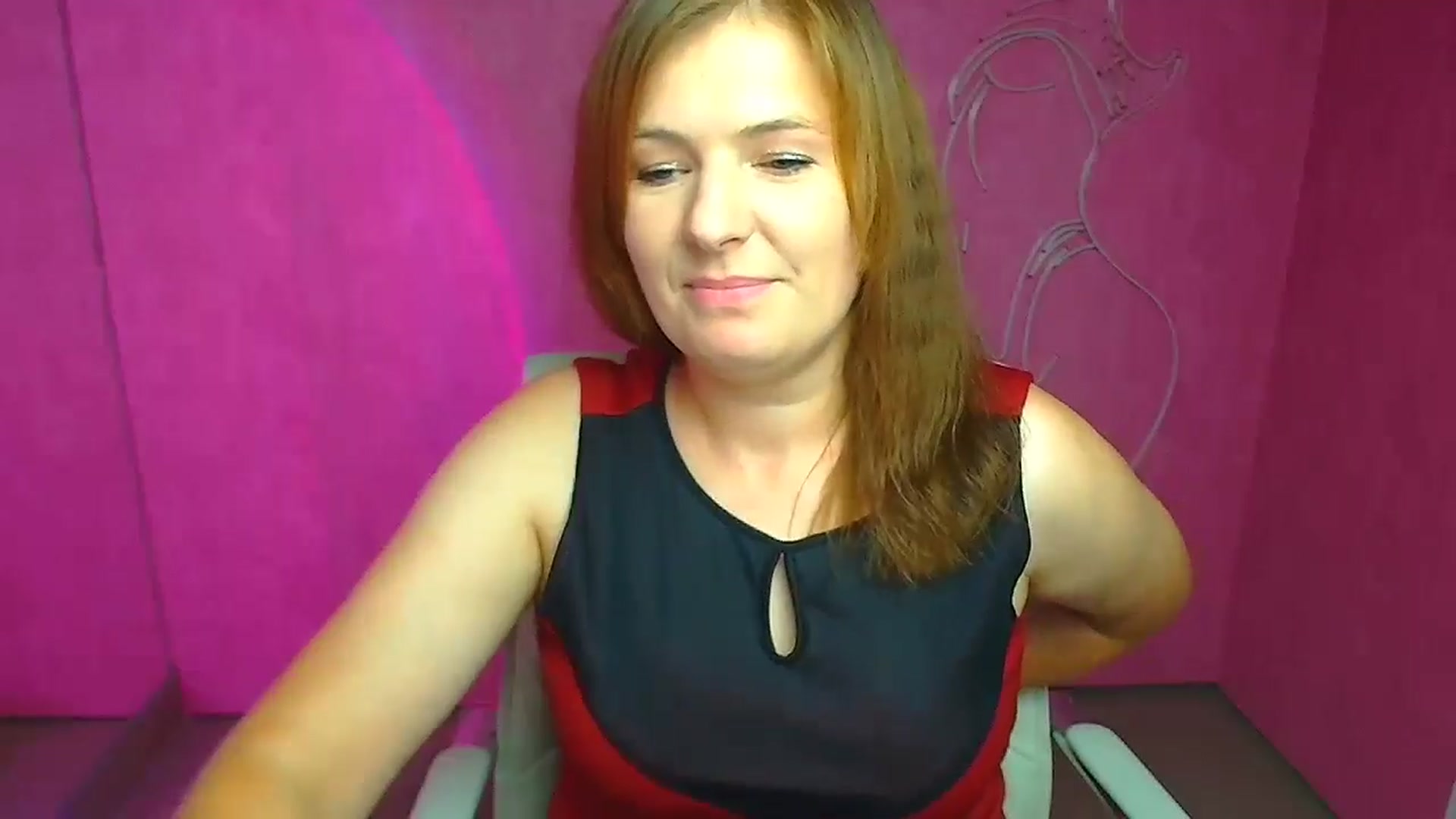 Gallery image thumbnail from Molly_Flowerr's myfreecams stream on, 09/07/2024, 10:52 image 9 of 20