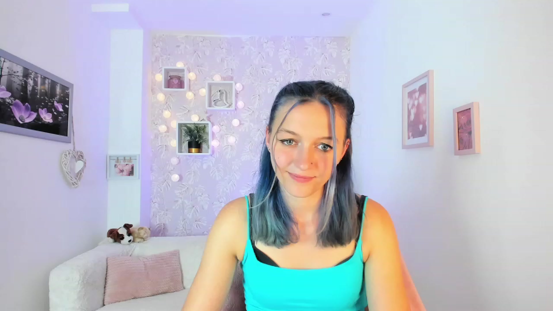 Gallery image thumbnail from Molly_Grey18's myfreecams stream on, 10/02/2023, 14:44 image 6 of 20
