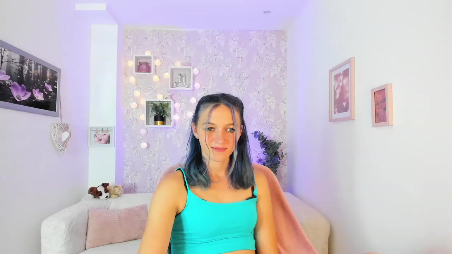 Gallery image thumbnail from Molly_Grey18's myfreecams stream on, 10/02/2023, 16:29 image 5 of 20