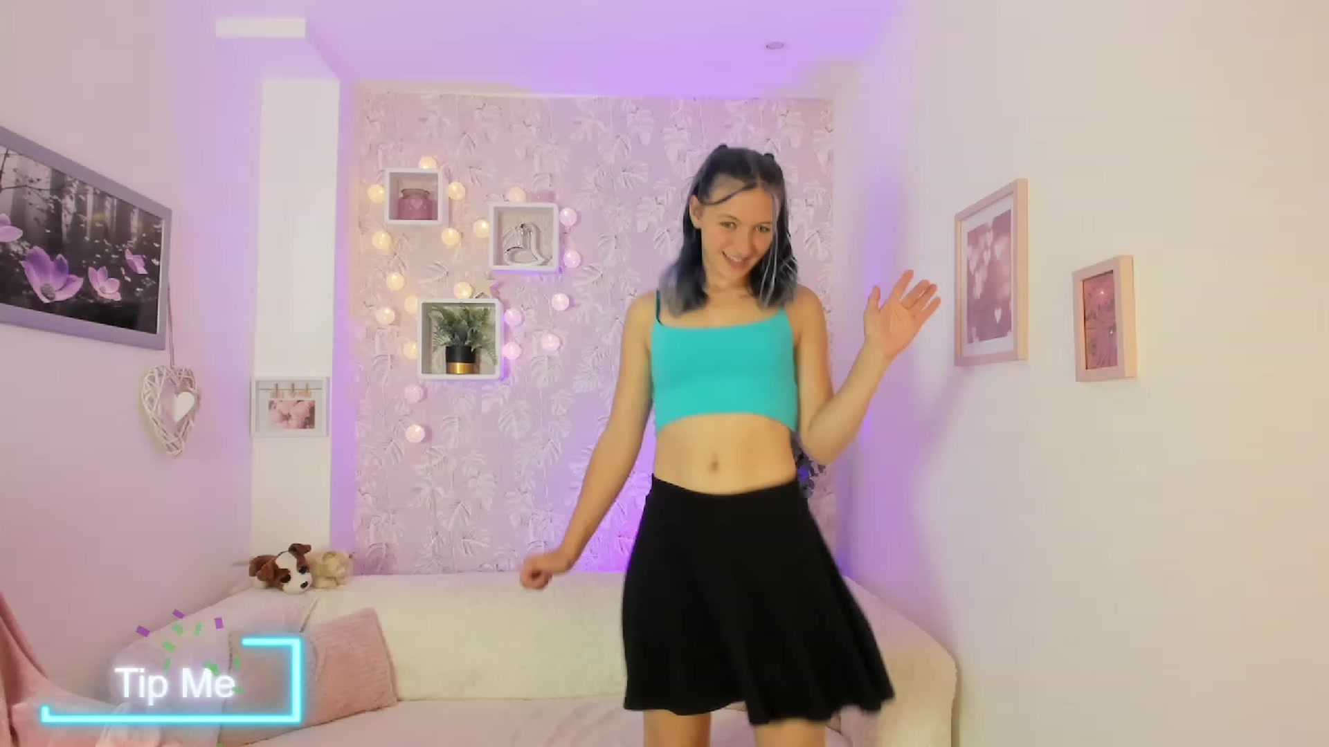 Gallery image thumbnail from Molly_Grey18's myfreecams stream on, 10/06/2023, 14:19 image 11 of 20