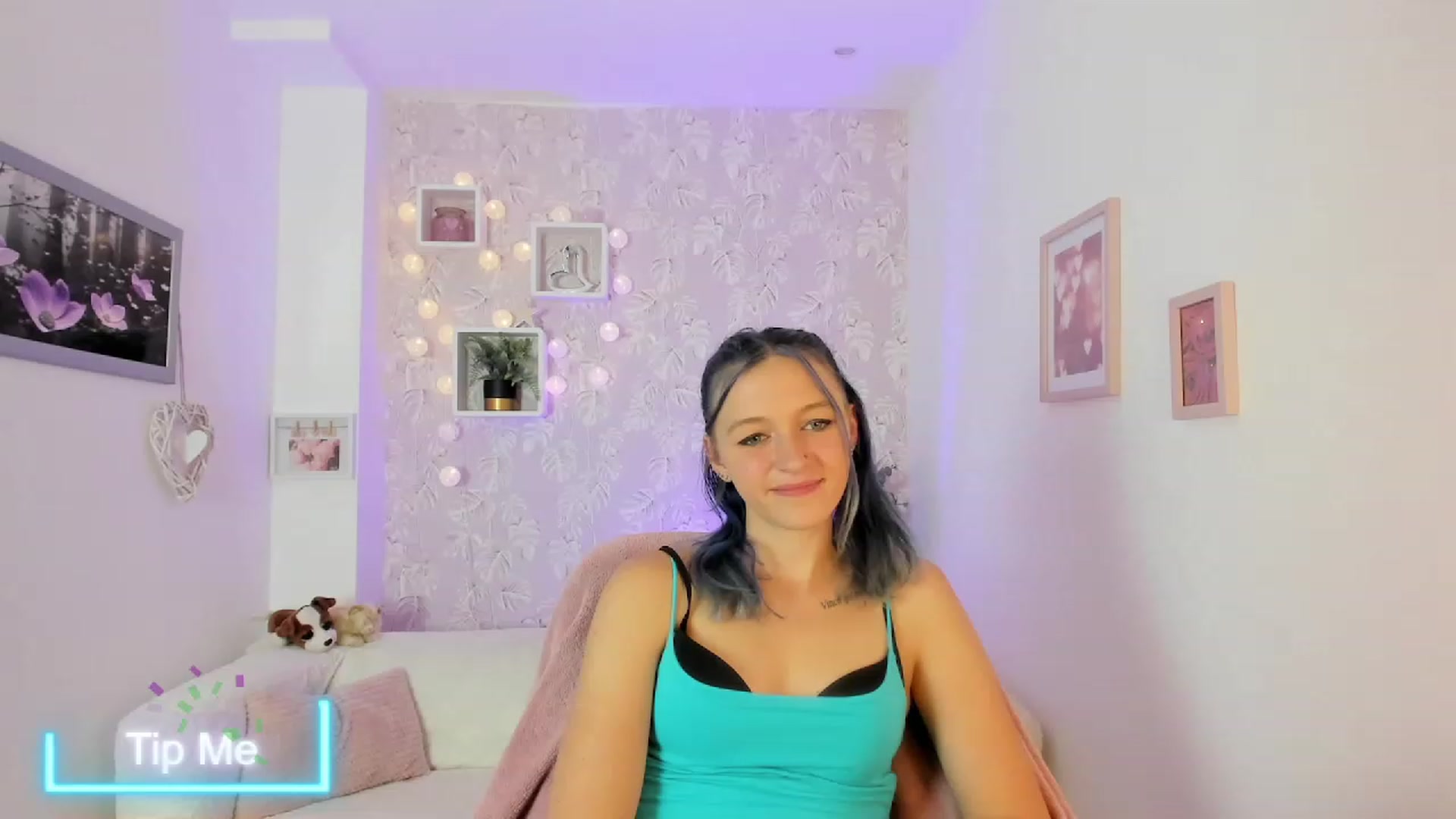 Gallery image thumbnail from Molly_Grey18's myfreecams stream on, 10/06/2023, 14:37 image 20 of 20