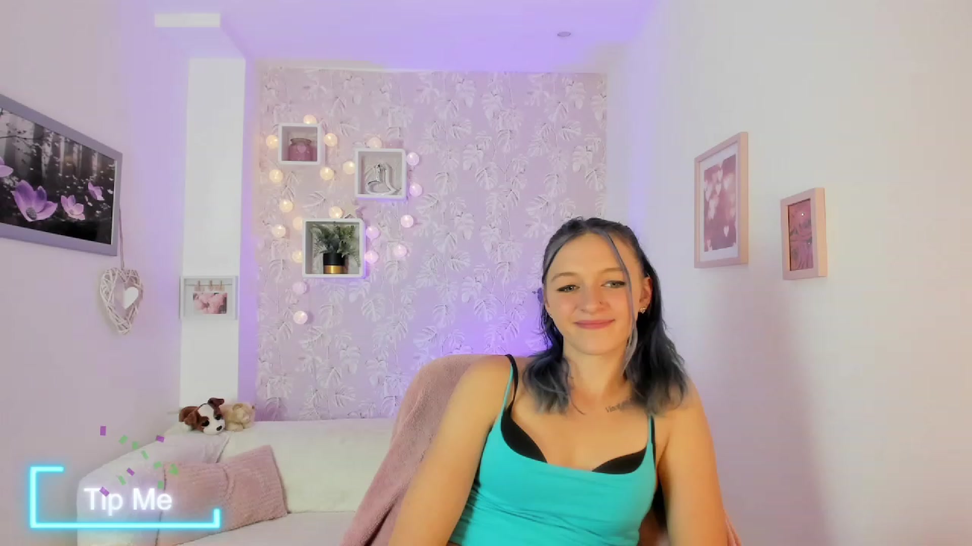 Gallery image thumbnail from Molly_Grey18's myfreecams stream on, 10/06/2023, 14:37 image 19 of 20