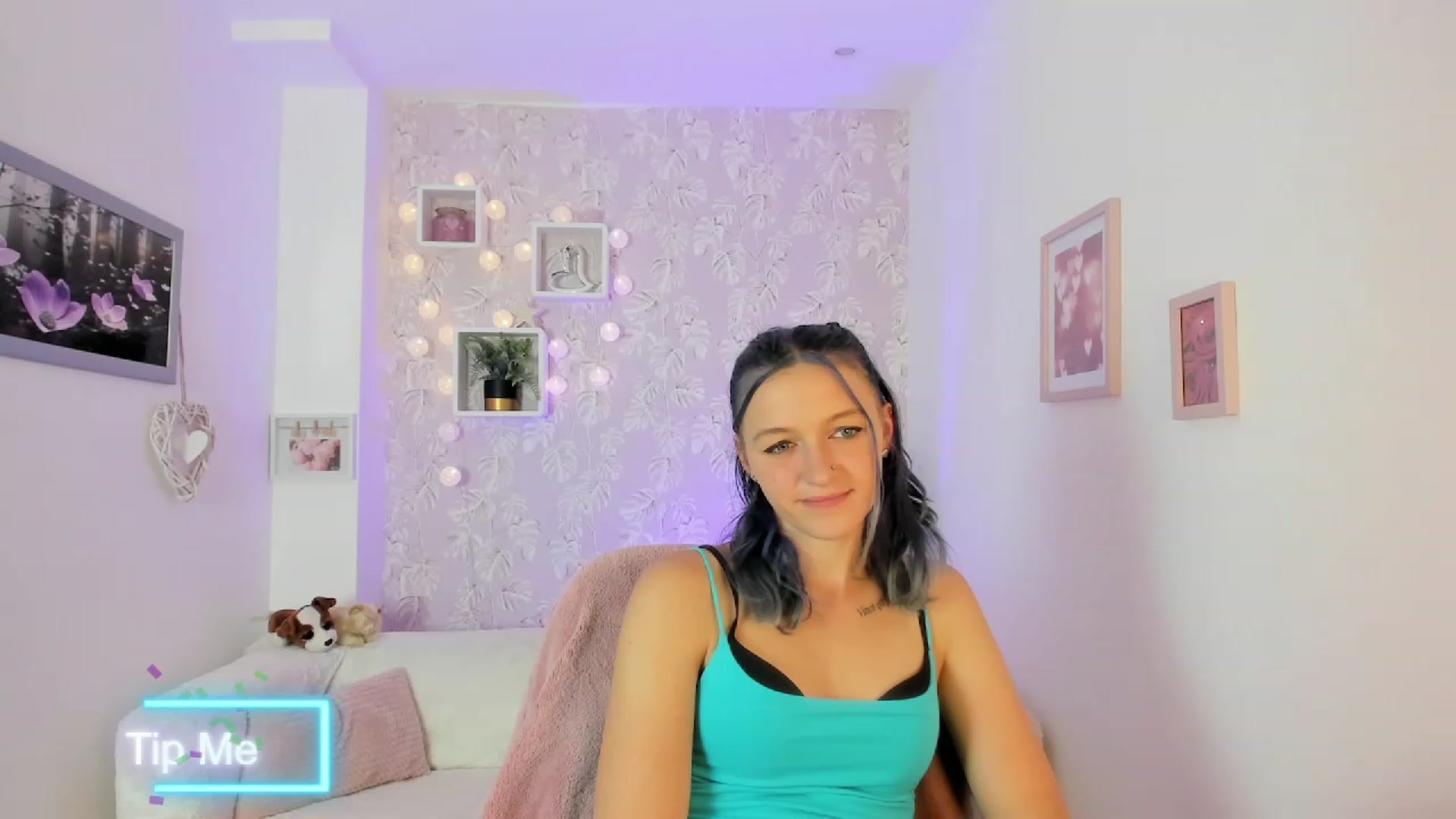 Gallery image thumbnail from Molly_Grey18's myfreecams stream on, 10/06/2023, 15:02 image 19 of 20