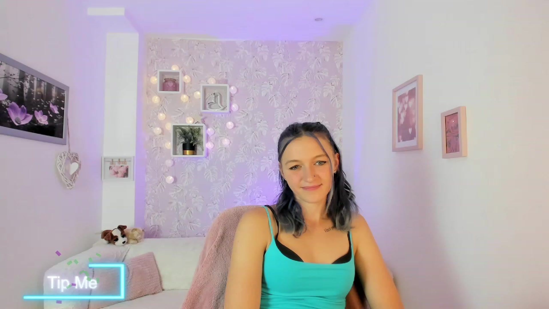 Gallery image thumbnail from Molly_Grey18's myfreecams stream on, 10/06/2023, 15:02 image 18 of 20