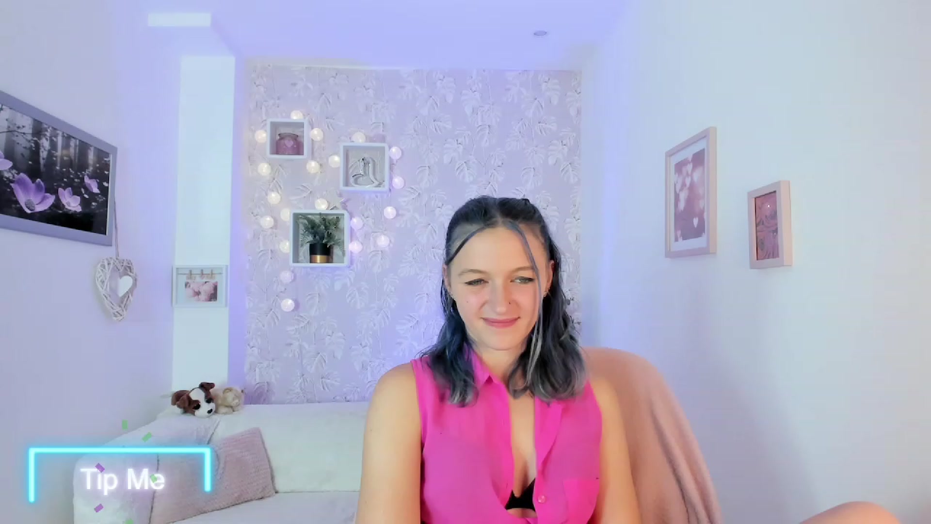Gallery image thumbnail from Molly_Grey18's myfreecams stream on, 10/06/2023, 16:47 image 10 of 20