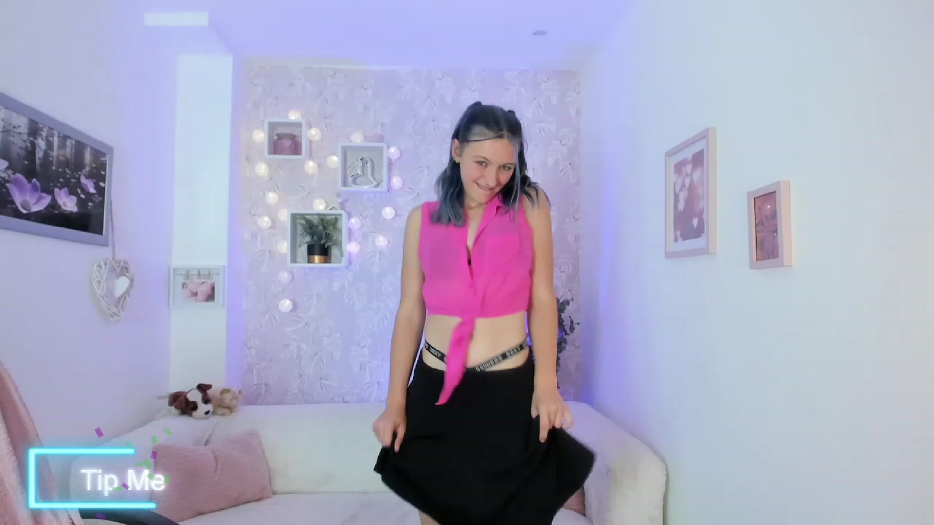 Gallery image thumbnail from Molly_Grey18's myfreecams stream on, 10/06/2023, 16:47 image 20 of 20