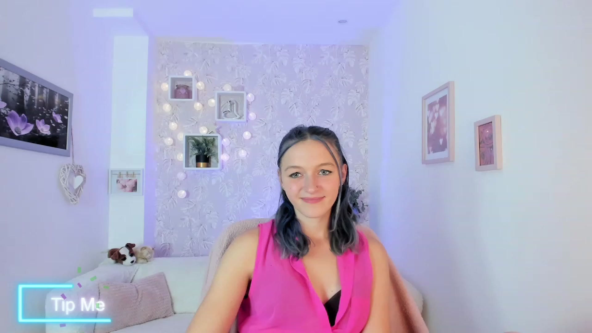 Gallery image thumbnail from Molly_Grey18's myfreecams stream on, 10/06/2023, 17:39 image 1 of 20