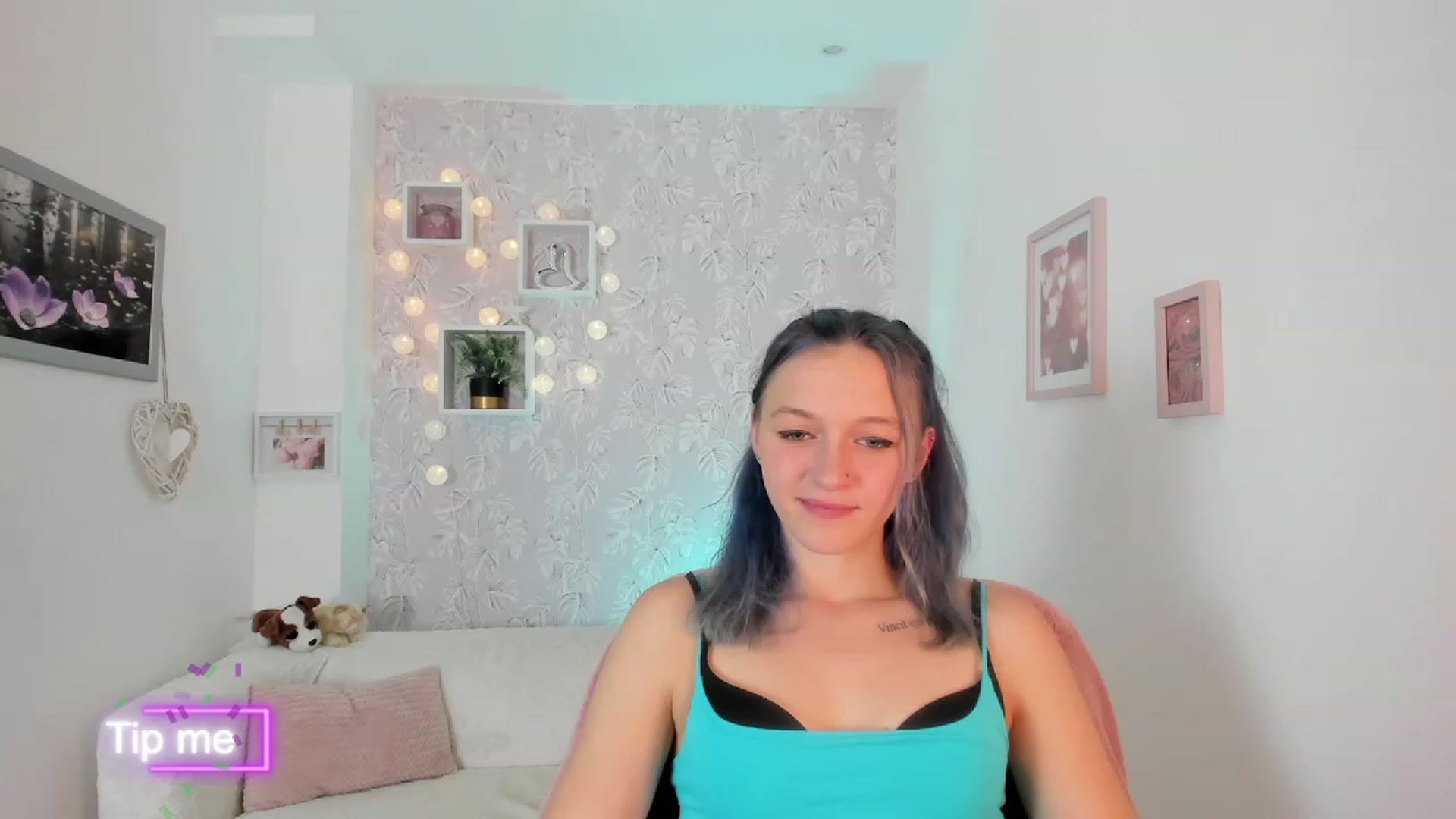 Gallery image thumbnail from Molly_Grey18's myfreecams stream on, 10/11/2023, 15:41 image 17 of 20