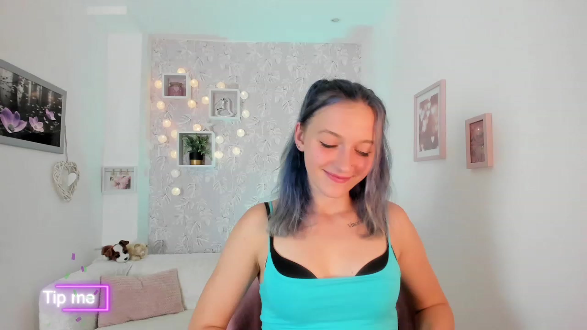 Gallery image thumbnail from Molly_Grey18's myfreecams stream on, 10/11/2023, 15:41 image 19 of 20
