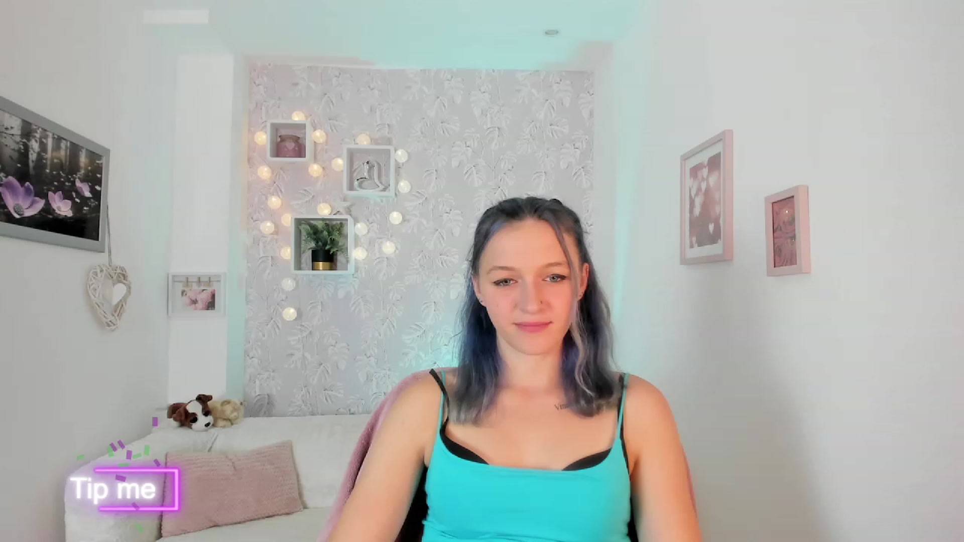 Gallery image thumbnail from Molly_Grey18's myfreecams stream on, 10/11/2023, 15:41 image 6 of 20