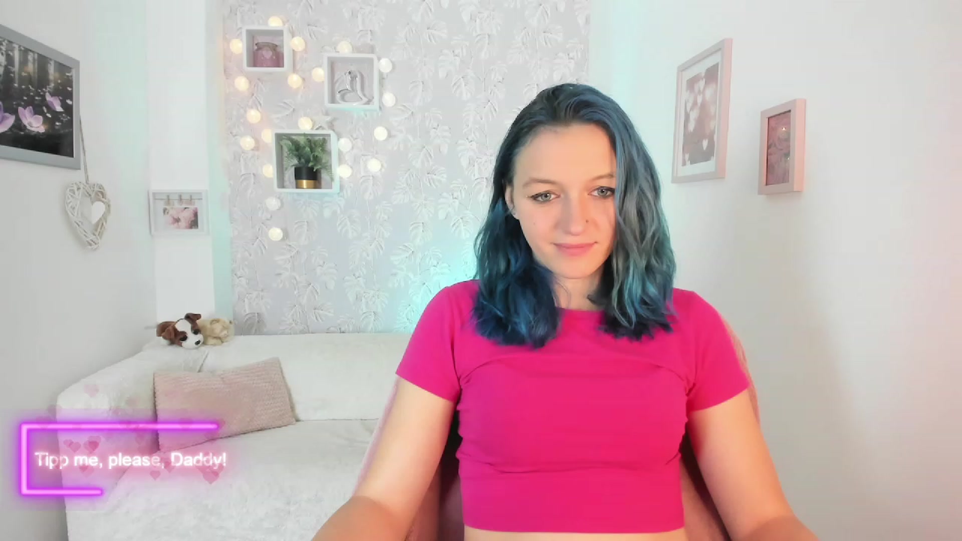 Gallery image thumbnail from Molly_Grey18's myfreecams stream on, 10/16/2023, 14:28 image 6 of 20
