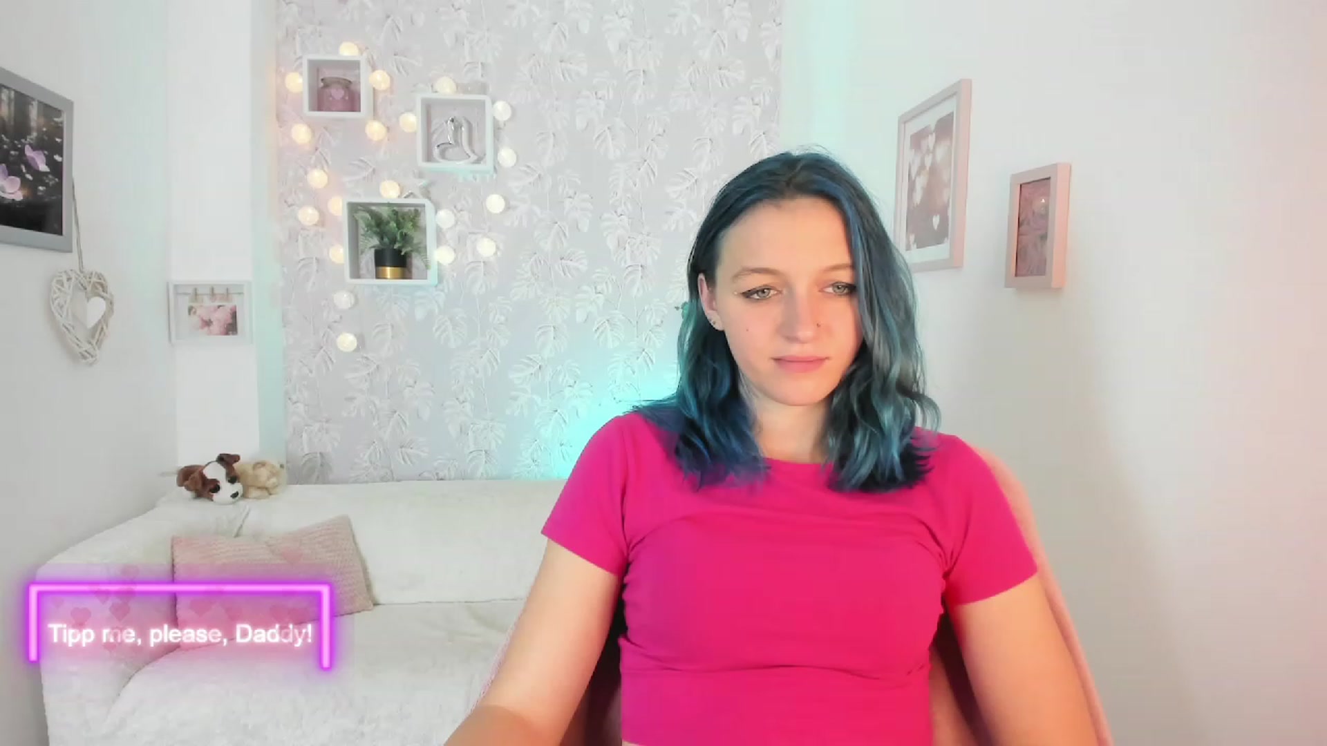Gallery image thumbnail from Molly_Grey18's myfreecams stream on, 10/16/2023, 18:03 image 12 of 20
