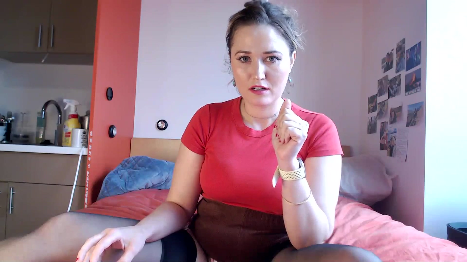 Gallery image thumbnail from Molly_Moans's myfreecams stream on, 06/17/2023, 16:42 image 16 of 20