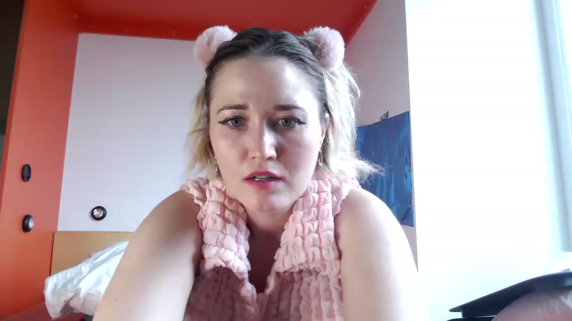 Gallery image thumbnail from Molly_Moans's myfreecams stream on, 06/17/2023, 21:54 image 17 of 20
