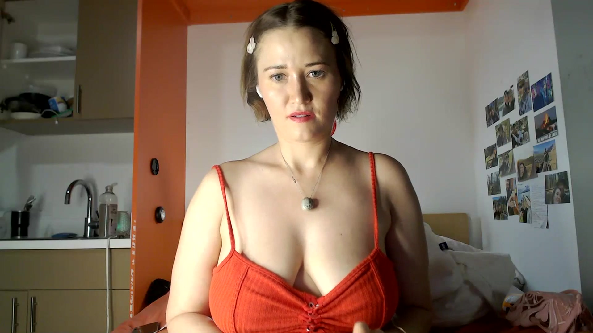 Gallery image thumbnail from Molly_Moans's myfreecams stream on, 07/18/2023, 12:01 image 13 of 20