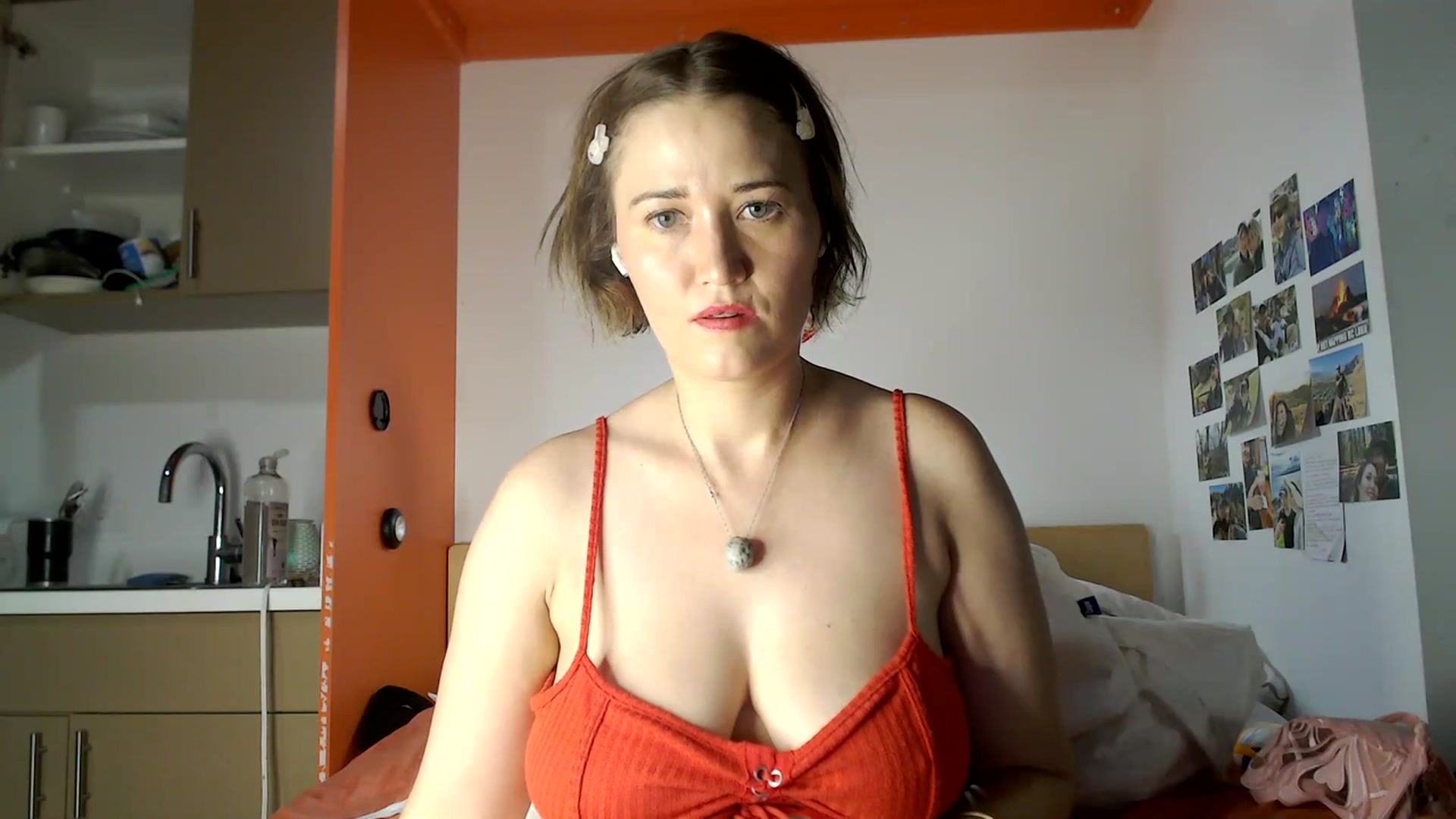 Gallery image thumbnail from Molly_Moans's myfreecams stream on, 07/18/2023, 12:01 image 17 of 20