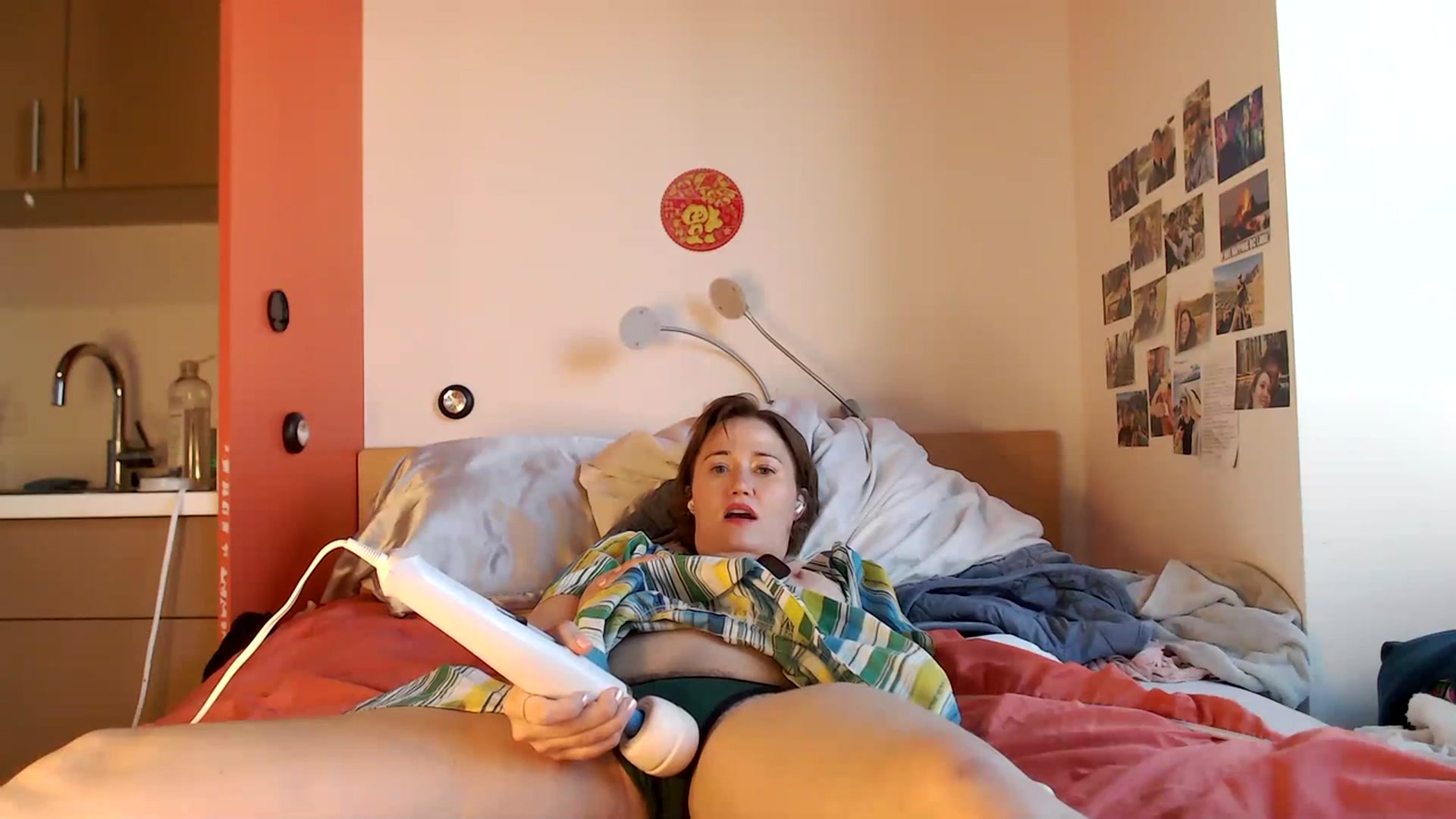 Gallery image thumbnail from Molly_Moans's myfreecams stream on, 07/20/2023, 24:59 image 12 of 20