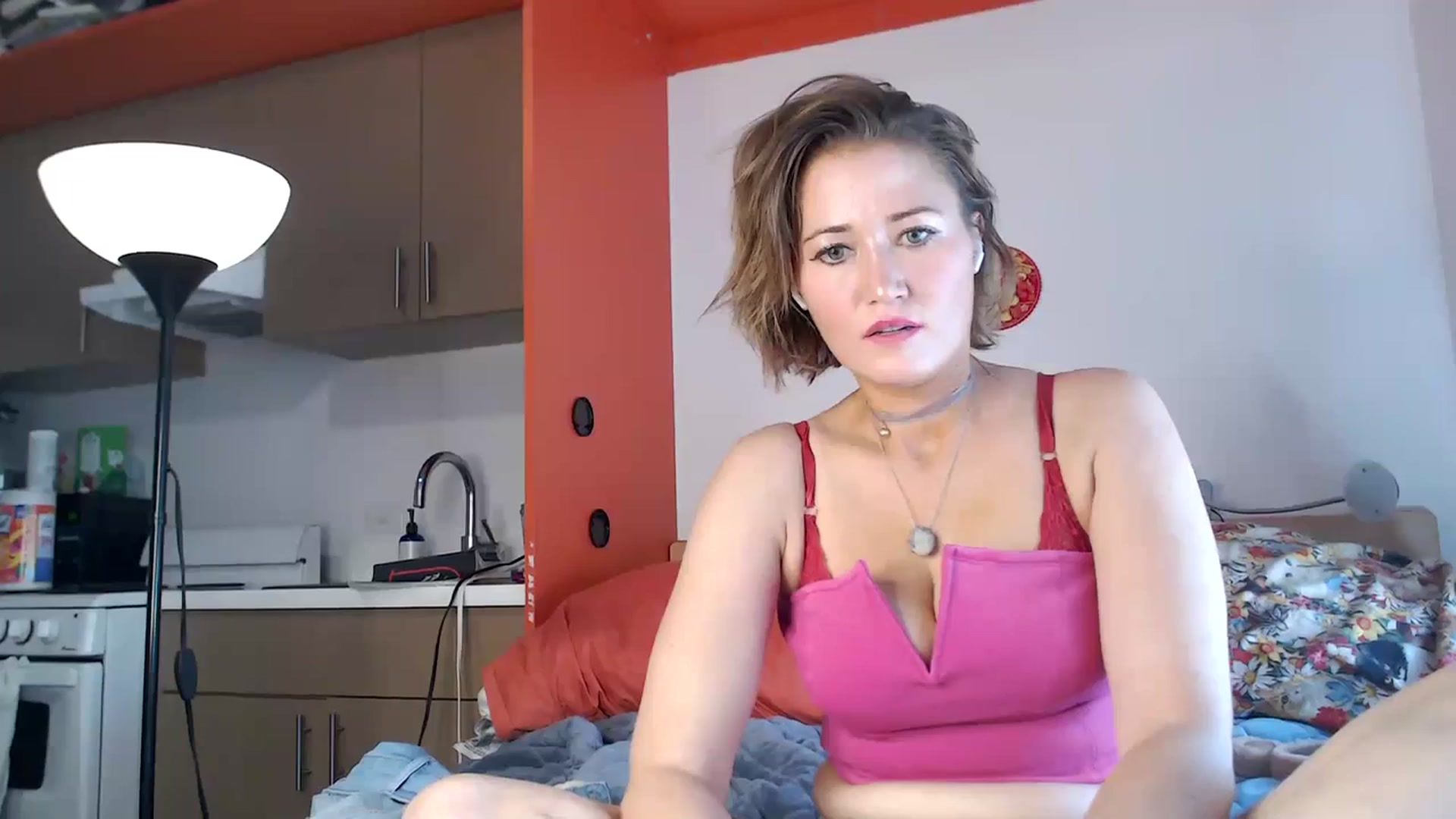 Gallery image thumbnail from Molly_Moans's myfreecams stream on, 10/21/2023, 18:19 image 15 of 20