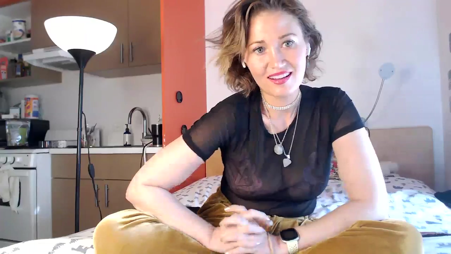 Gallery image thumbnail from Molly_Moans's myfreecams stream on, 11/01/2023, 19:08 image 13 of 20