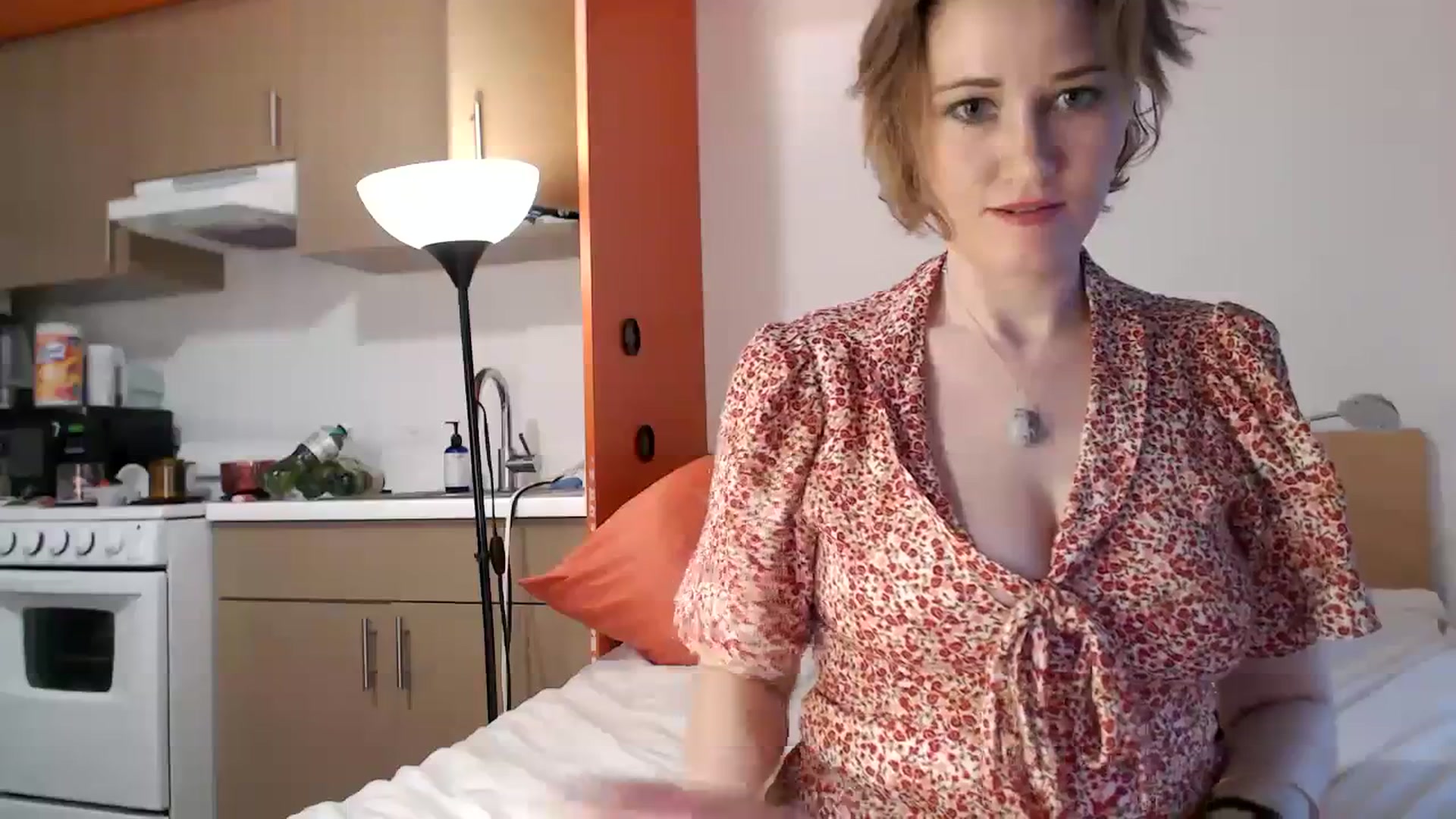Gallery image thumbnail from Molly_Moans's myfreecams stream on, 11/30/2023, 24:22 image 6 of 20
