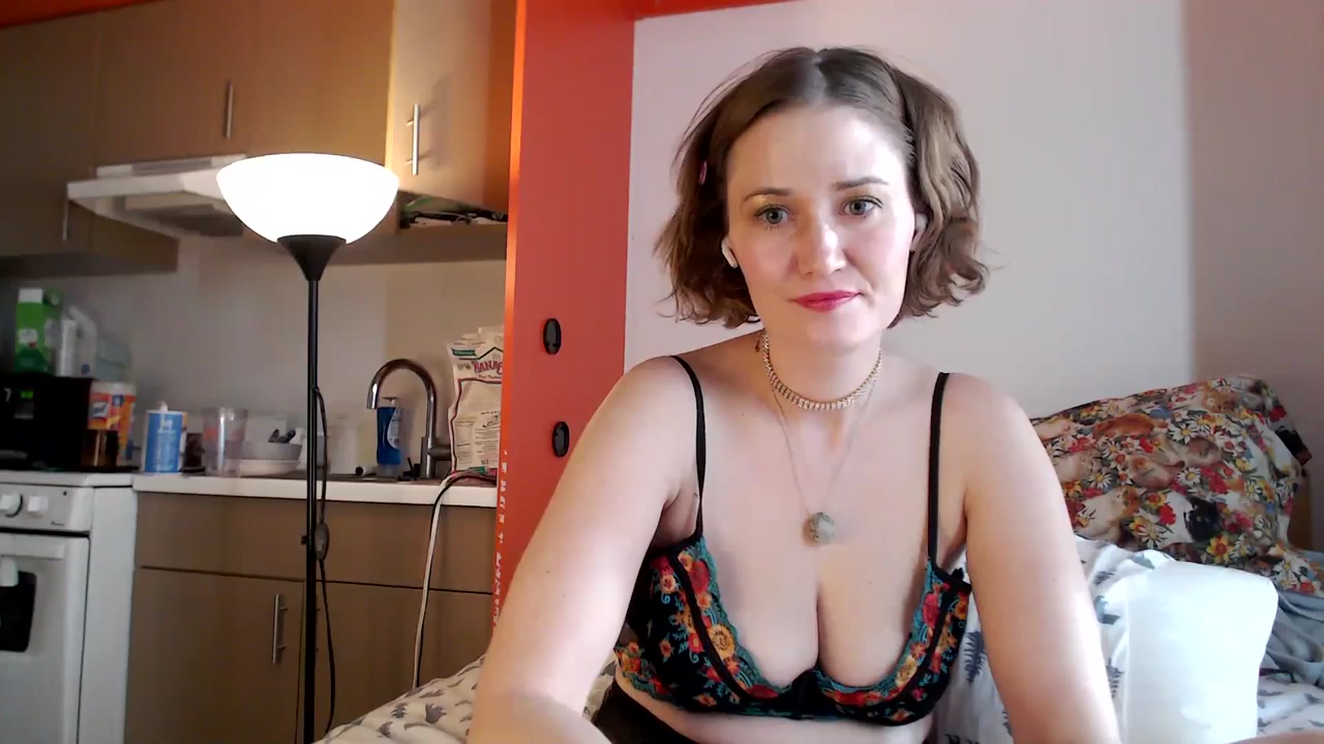Gallery image thumbnail from Molly_Moans's myfreecams stream on, 12/13/2023, 17:11 image 11 of 20