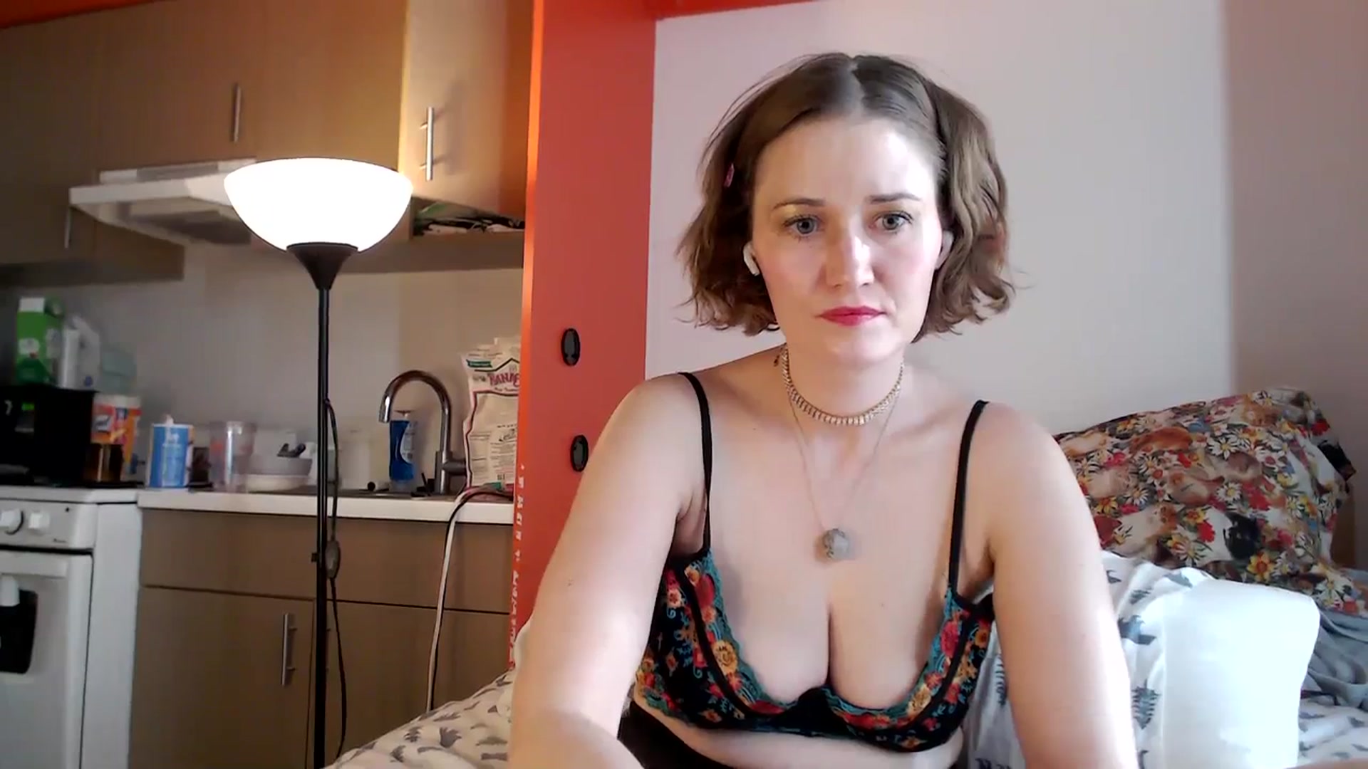 Gallery image thumbnail from Molly_Moans's myfreecams stream on, 12/13/2023, 17:11 image 13 of 20