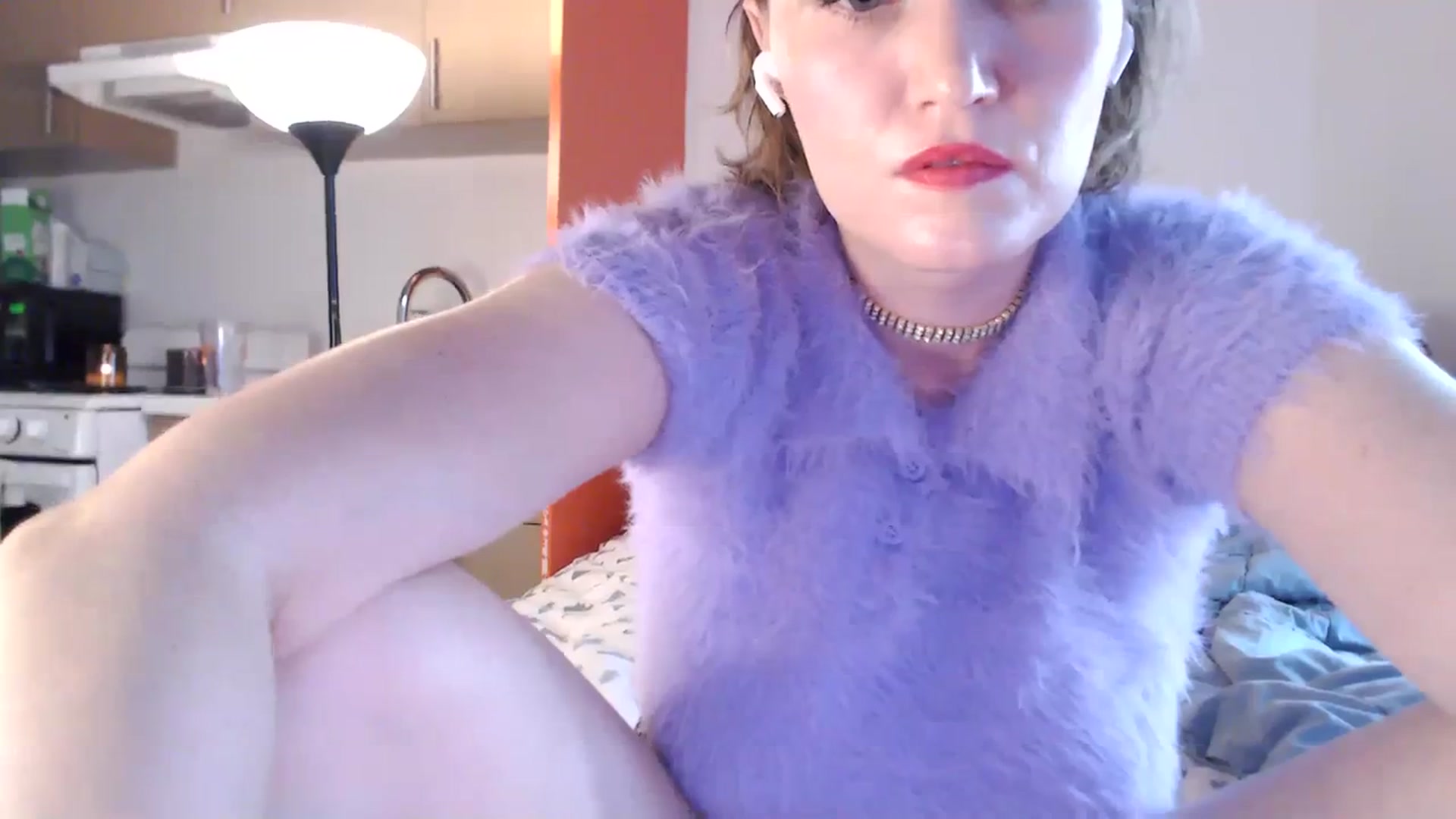 Gallery image thumbnail from Molly_Moans's myfreecams stream on, 12/13/2023, 23:29 image 14 of 20