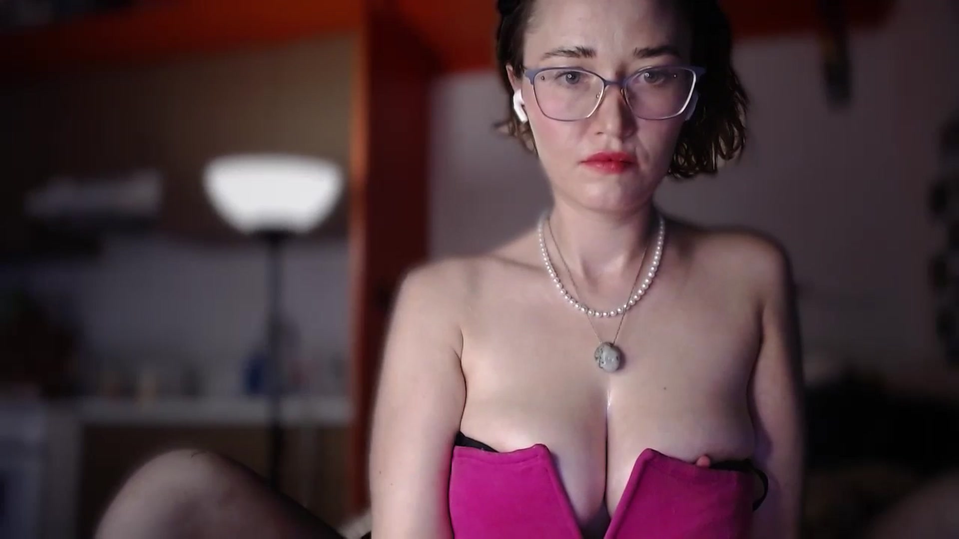 Gallery image thumbnail from Molly_Moans's myfreecams stream on, 02/14/2024, 02:51 image 5 of 20