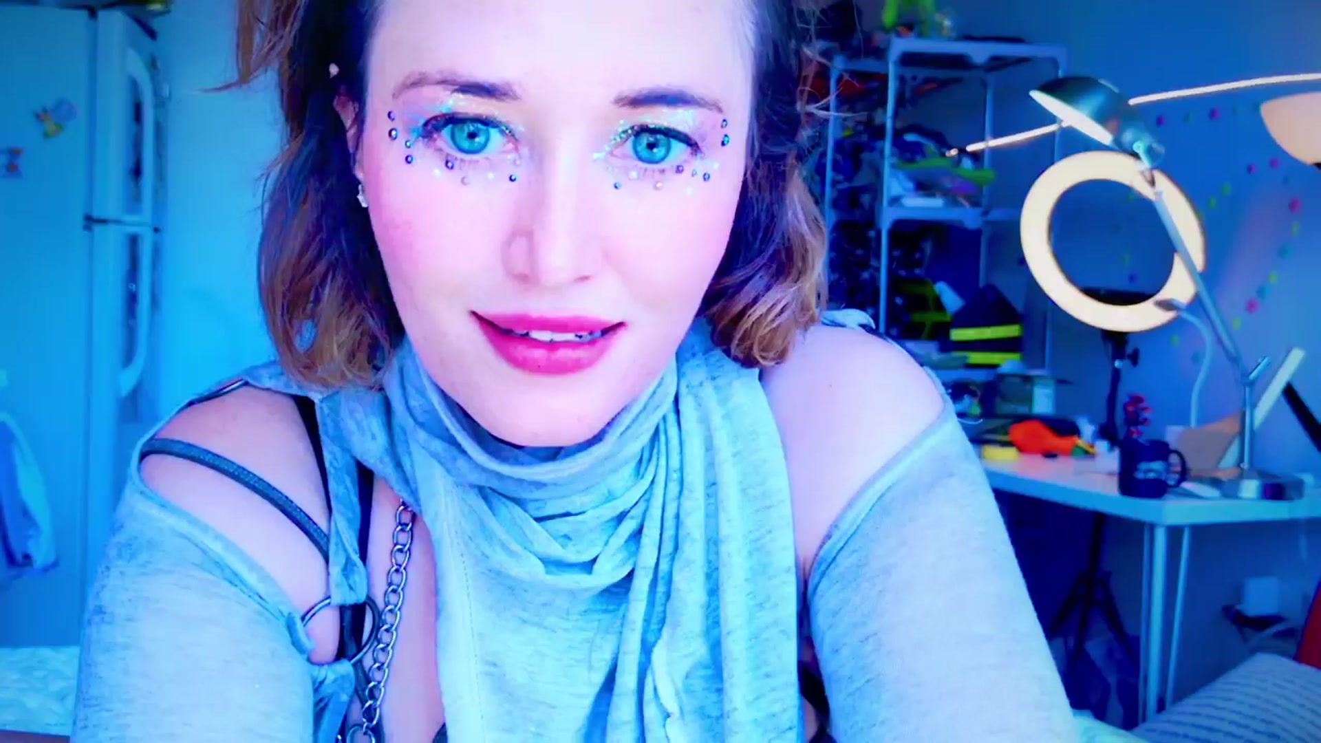 Gallery image thumbnail from Molly_Moans's myfreecams stream on, 04/07/2024, 20:44 image 3 of 20