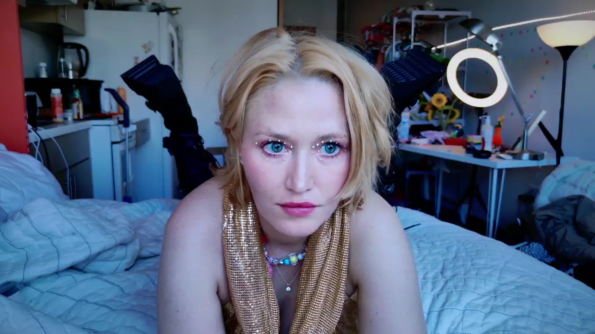 Gallery image thumbnail from Molly_Moans's myfreecams stream on, 04/28/2024, 24:11 image 16 of 20