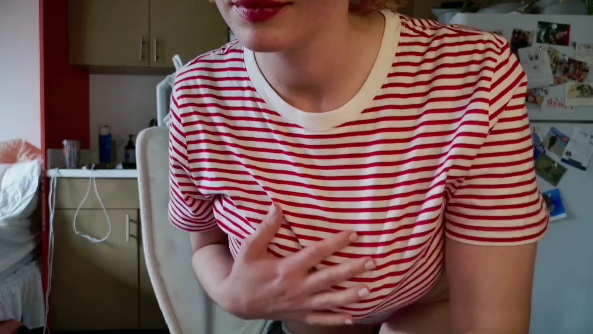 Gallery image thumbnail from Molly_Moans's myfreecams stream on, 05/15/2024, 23:24 image 12 of 20