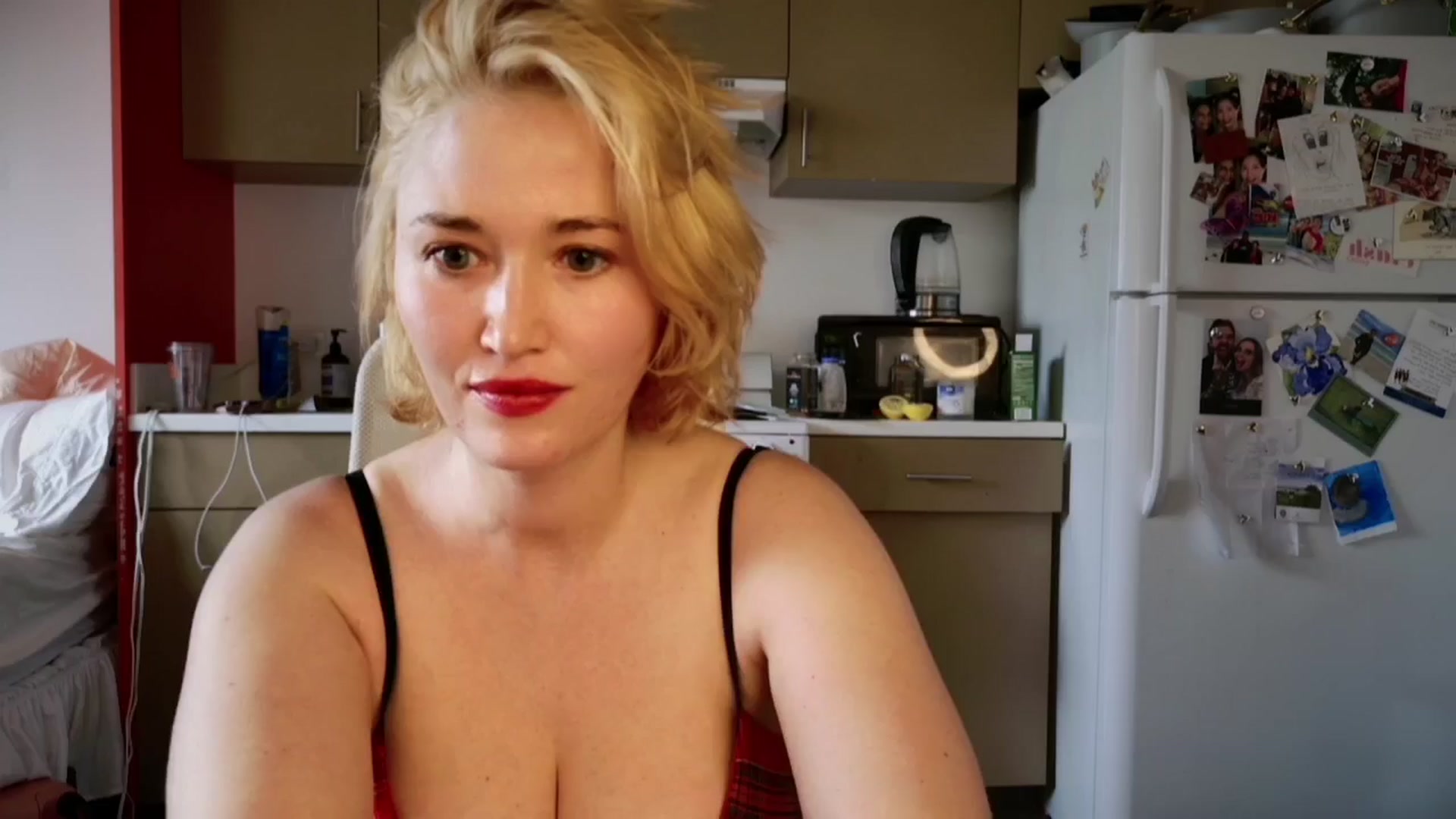 Gallery image thumbnail from Molly_Moans's myfreecams stream on, 05/15/2024, 23:24 image 20 of 20