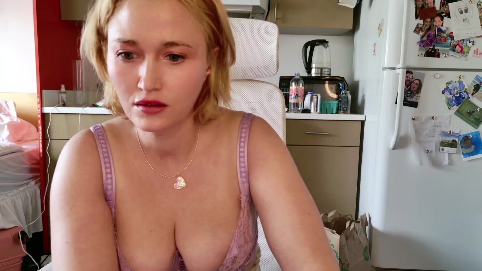 Gallery image thumbnail from Molly_Moans's myfreecams stream on, 05/18/2024, 22:57 image 20 of 20