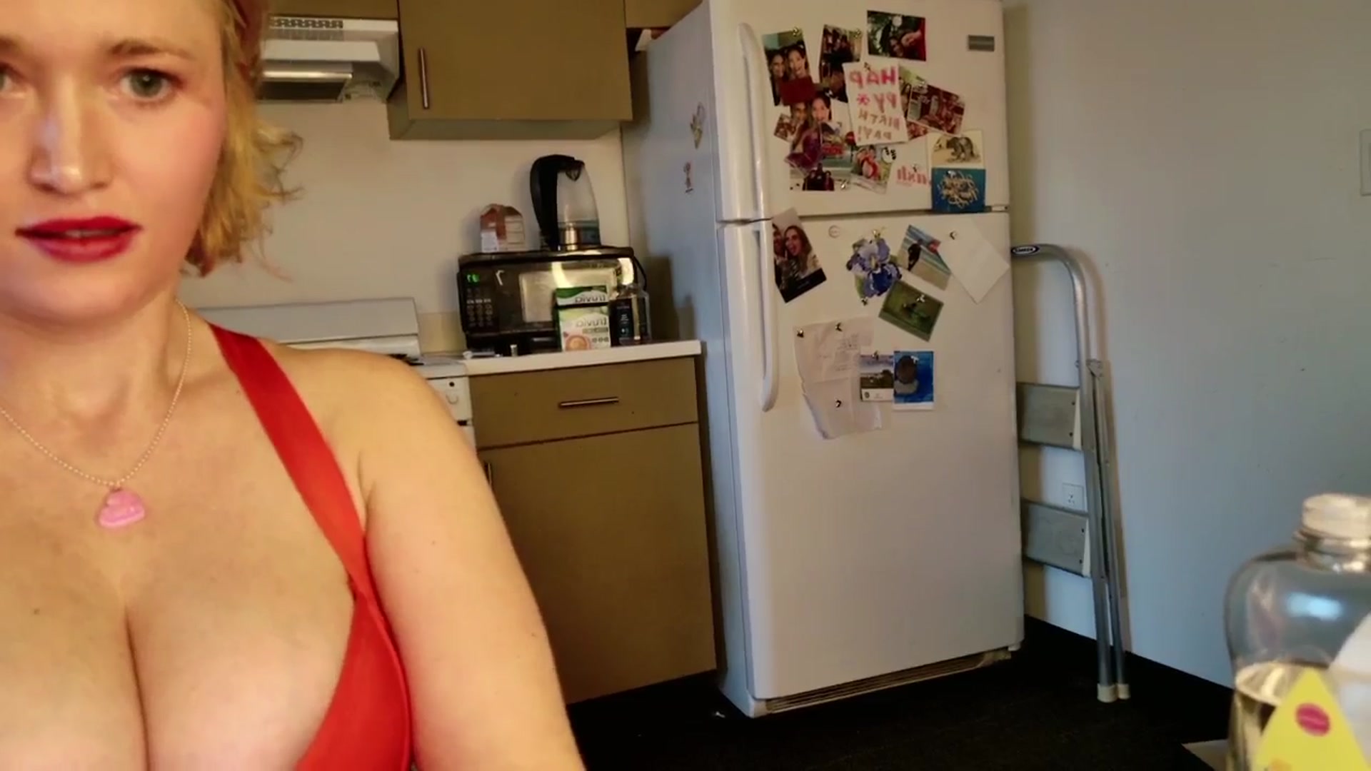 Gallery image thumbnail from Molly_Moans's myfreecams stream on, 05/22/2024, 03:02 image 11 of 20