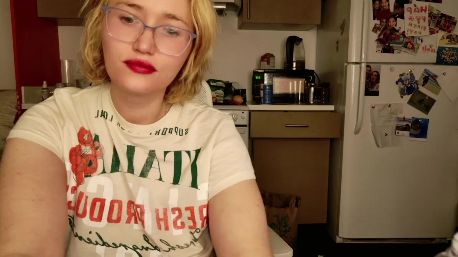Gallery image thumbnail from Molly_Moans's myfreecams stream on, 05/23/2024, 11:50 image 5 of 20