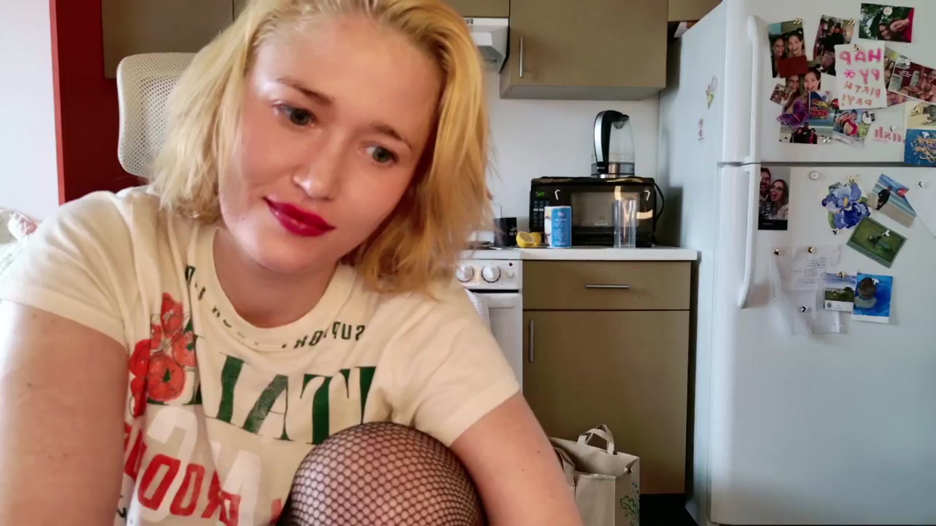 Gallery image thumbnail from Molly_Moans's myfreecams stream on, 05/23/2024, 15:42 image 11 of 20