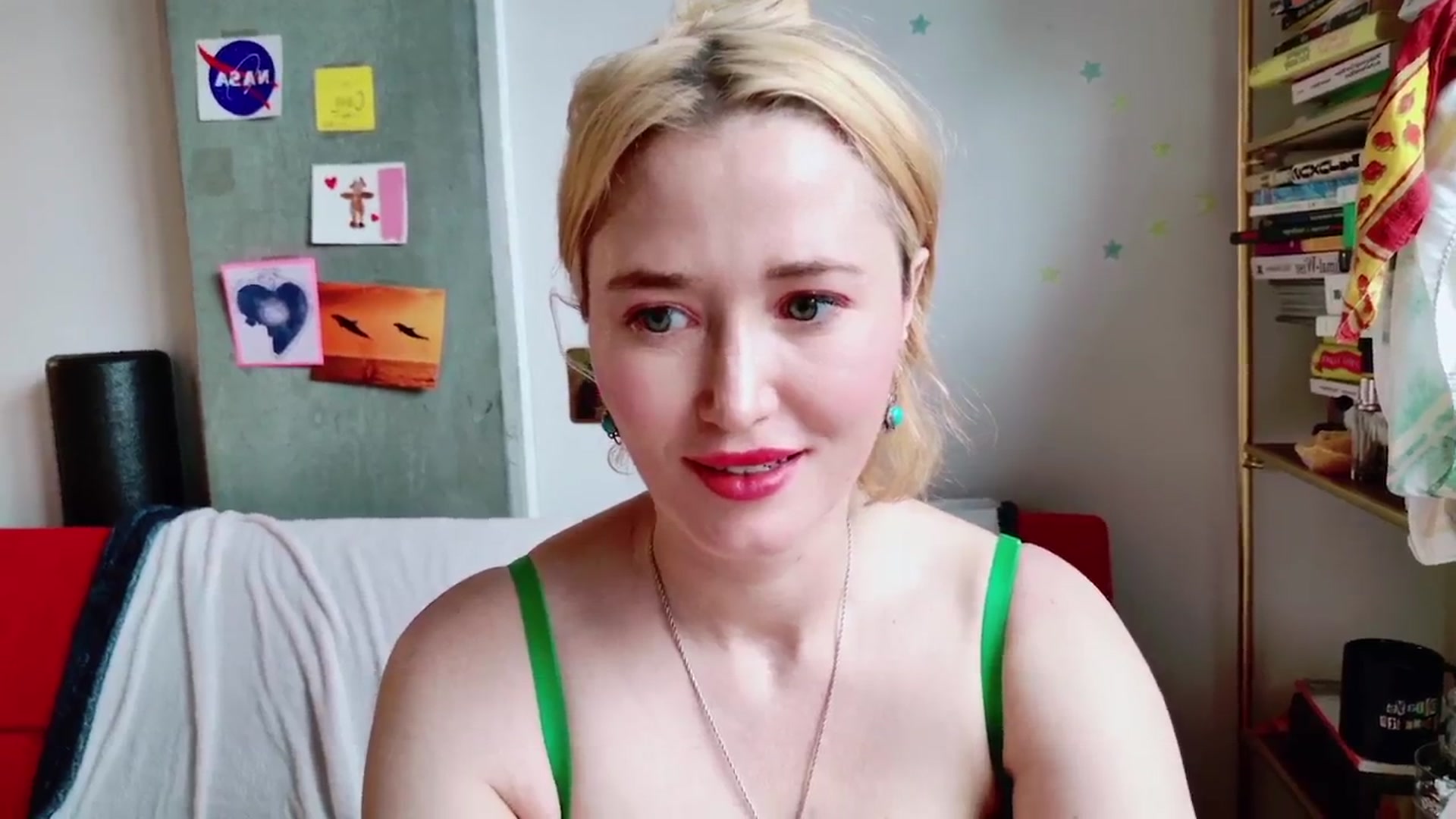 Gallery image thumbnail from Molly_Moans's myfreecams stream on, 06/13/2024, 16:52 image 13 of 20