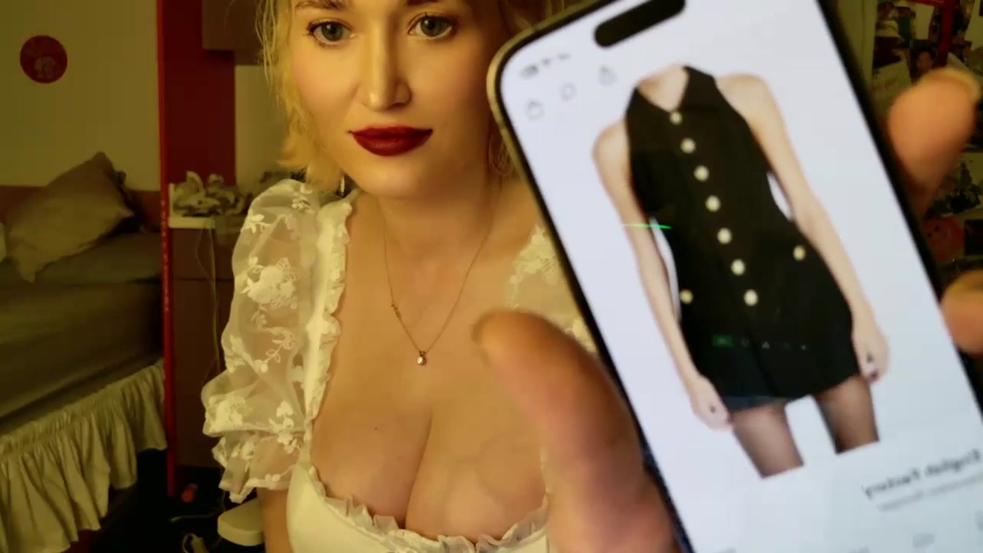 Gallery image thumbnail from Molly_Moans's myfreecams stream on, 02/06/2025, 03:10 image 11 of 20