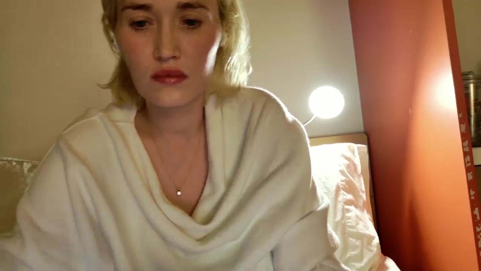 Gallery image thumbnail from Molly_Moans's myfreecams stream on, 02/18/2025, 06:35 image 3 of 20