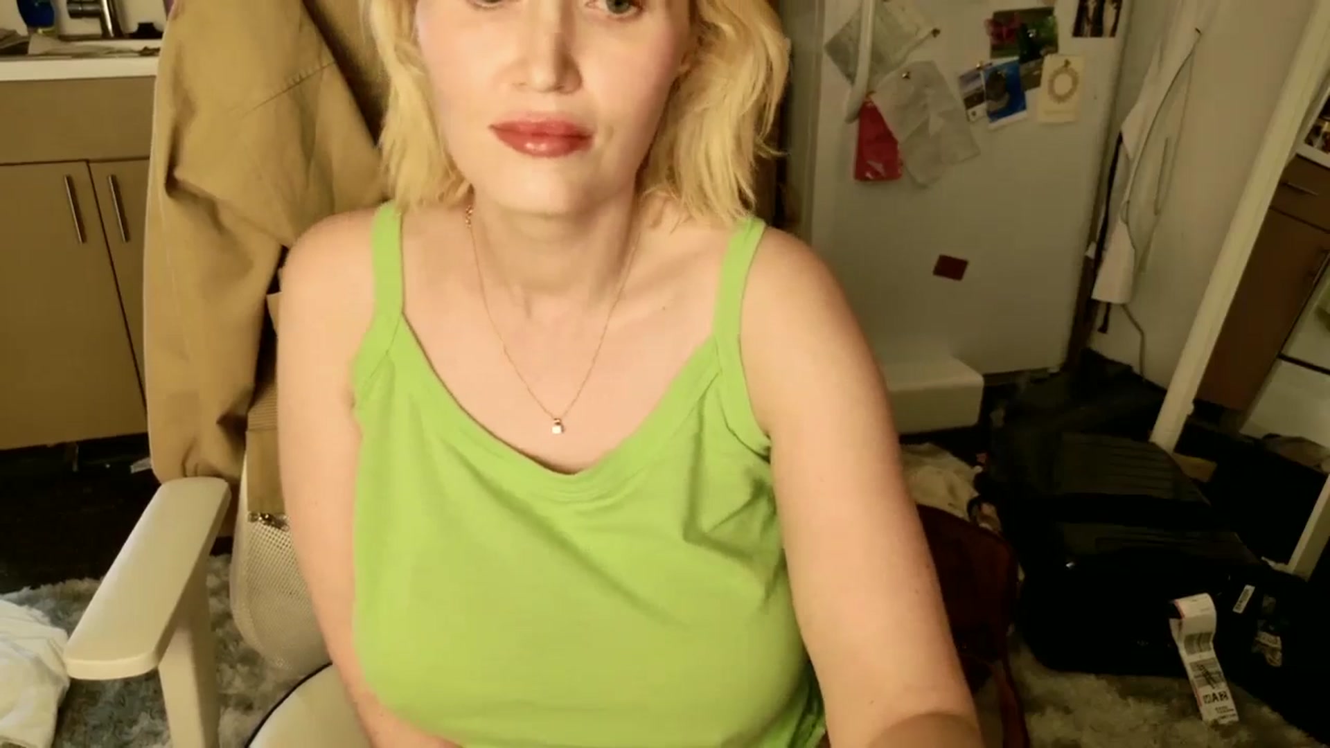 Gallery image thumbnail from Molly_Moans's myfreecams stream on, 02/18/2025, 06:35 image 9 of 20