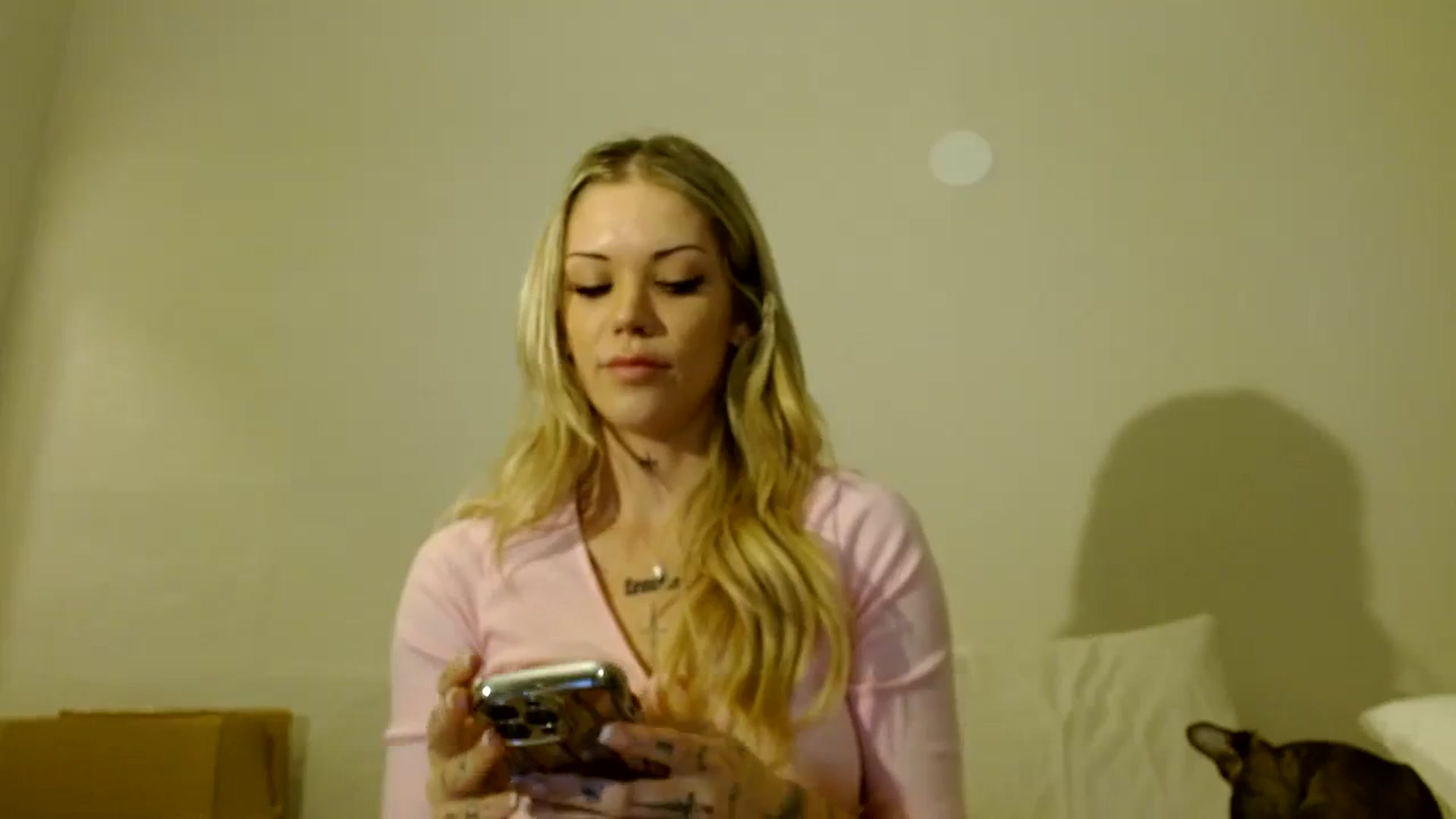 Gallery image thumbnail from Molly_Taylor's myfreecams stream on, 12/14/2023, 04:22 image 17 of 20