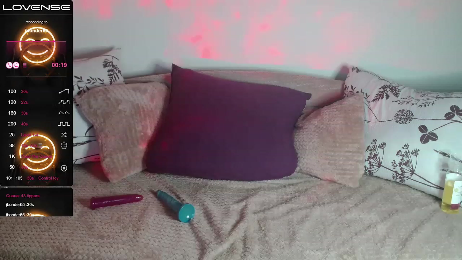 Gallery image thumbnail from Molly_opris's myfreecams stream on, 12/19/2022, 02:08 image 19 of 20