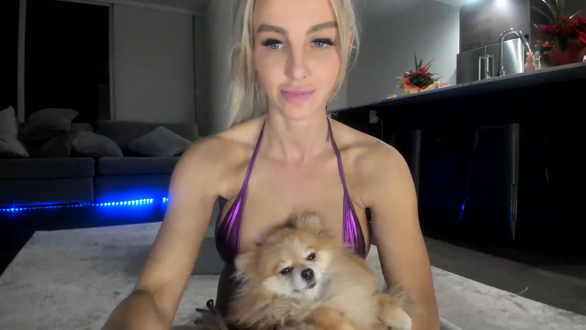 Gallery image thumbnail from Mollyboots's myfreecams stream on, 11/22/2022, 05:39 image 20 of 20