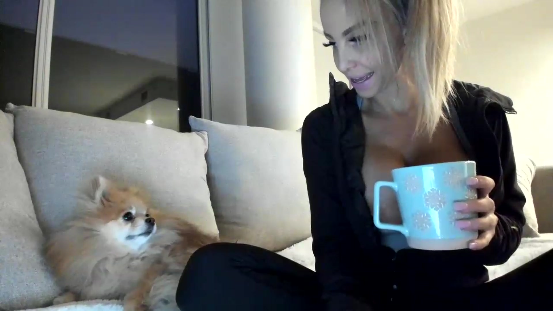 Gallery image thumbnail from Mollyboots's myfreecams stream on, 12/02/2022, 06:44 image 16 of 20