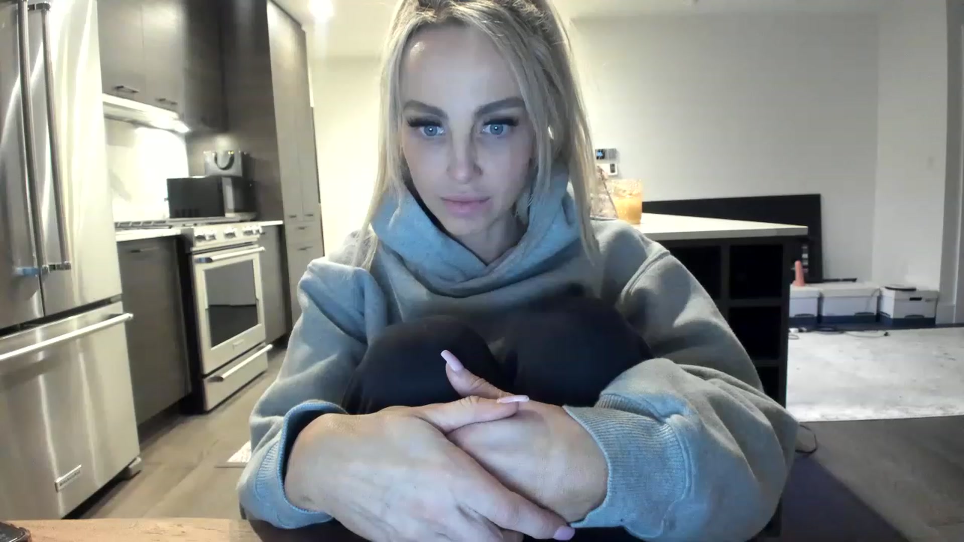 Gallery image thumbnail from Mollyboots's myfreecams stream on, 12/04/2022, 06:09 image 19 of 20